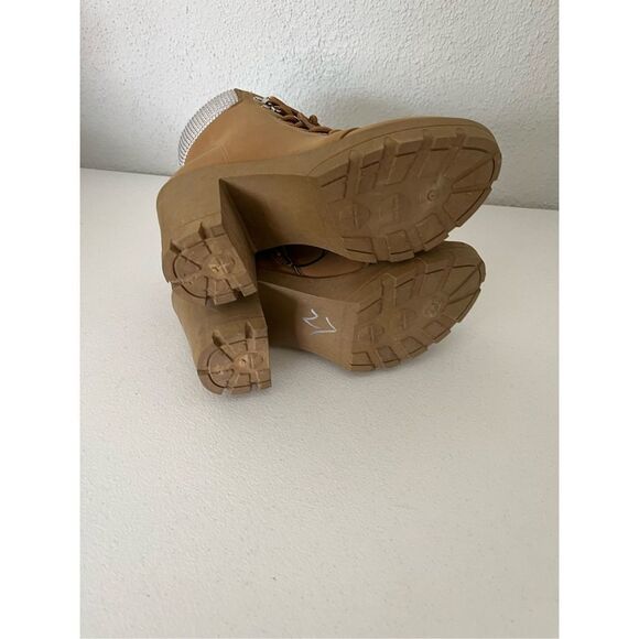 Sugar Woman Tan Block Heels Boots, Size 8.5 - Picture 8 of 9